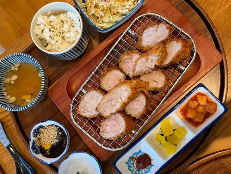  신촌에서 혼밥 가능한 돈까스 맛집 솜솜카츠 신촌본점