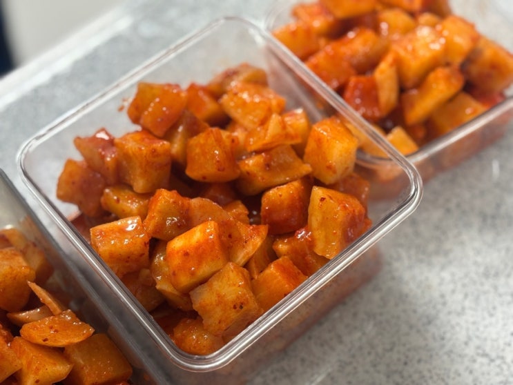  맛집 사장님들이 찾는다는 업소용 깍두기, 해천 우리집 김치 리뷰