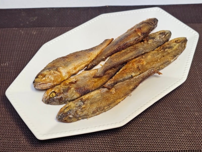 조기 굽는법 바삭하게 후라이팬에 구워내는 조기구이