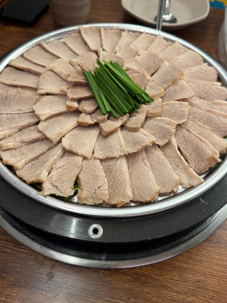  종로 을지로 수육전골 맛집 ‘골수’ 웨이팅 후기