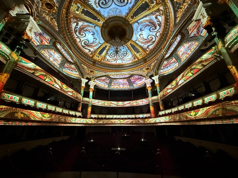 빛으로 다시 태어난 하노이 오페라하우스, Immersive Opera House-라이트쇼 전시 체험기 : 네이버 블로그