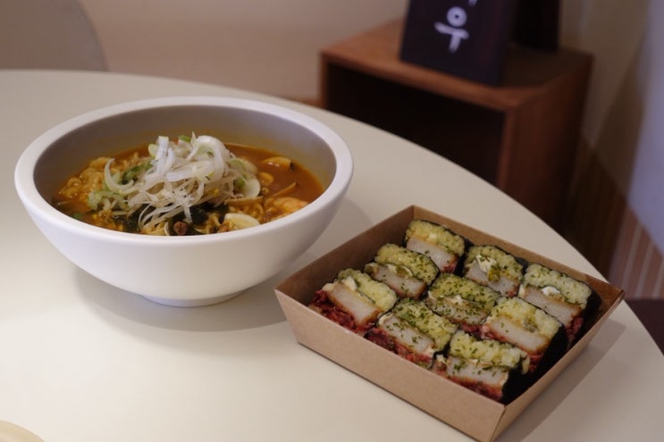 공항 근처 제주도 김밥 맛집 제주시 새우리 주차 웨이팅 메뉴 찐후기