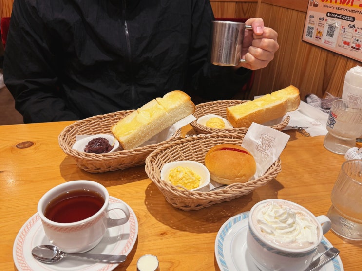  호텔 조식보다 만족, 마쓰야마 오카이도 맛집 코메다커피 아이랑 모닝세트 후기