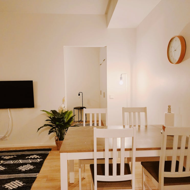  핀란드 여행 로바니에미 시내 가성비 숙소 snowflake suites 아파트 숙박 후기