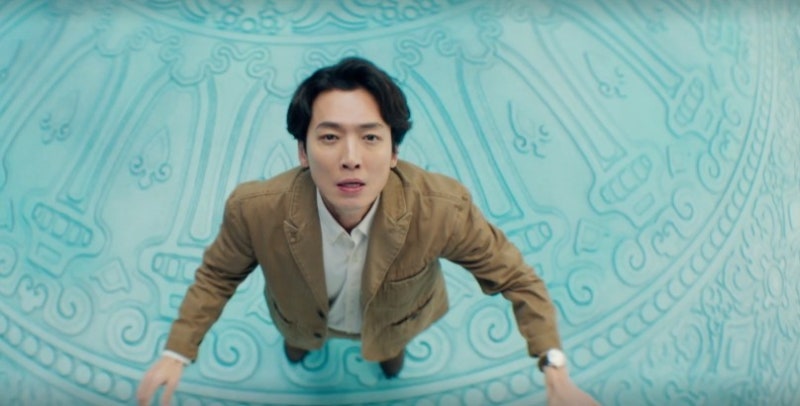 Actor Jung Kyung-ho's Profile: Age, From Hospital Playlist's Kim Jun-wan to Crash Course in Romance's Choi Chi-yeol! (ft. Sooyoung, Father Jung Eul-young)
