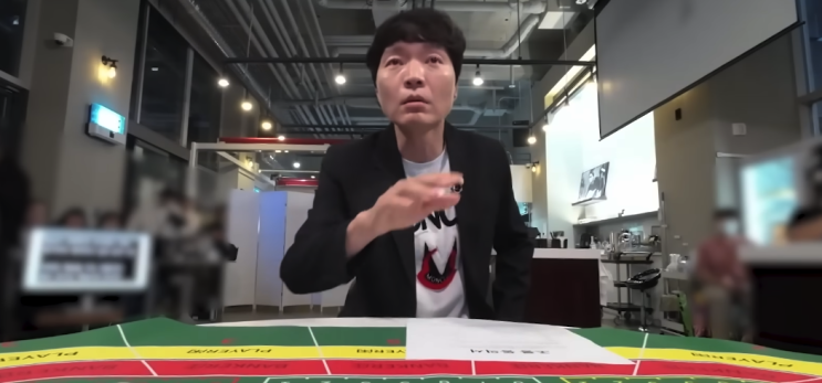 컨츄리꼬꼬 <b>신정환</b> 근황 <b>광고모델</b> 뎅기열 논란