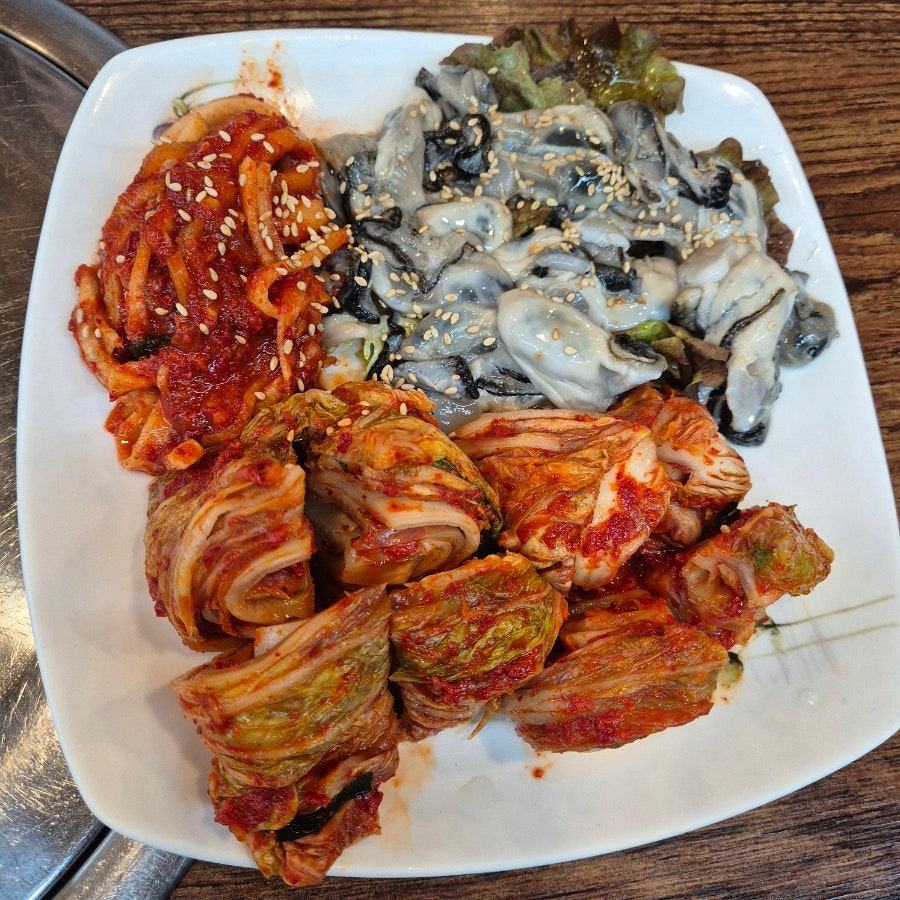 신설보쌈&칼국수 사진 1