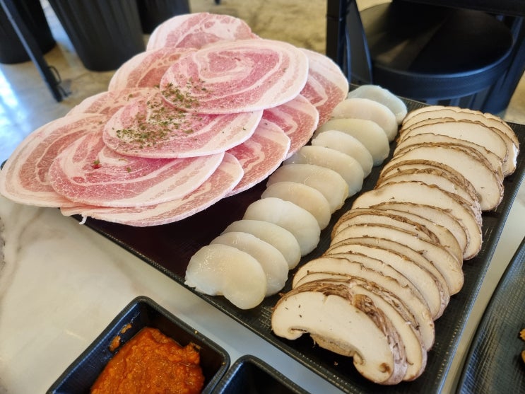  포항 고기맛집 일로식당 아이와 함께 가기 좋은 꽃삼겹