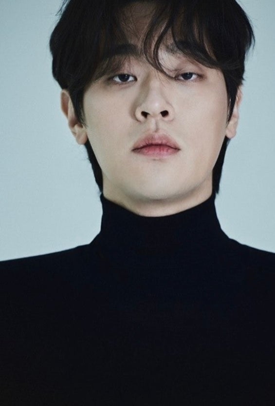 [배우 박정민 프로필] 출연작, 학력, 출판사, 화사와의 캐미까지 모아보기