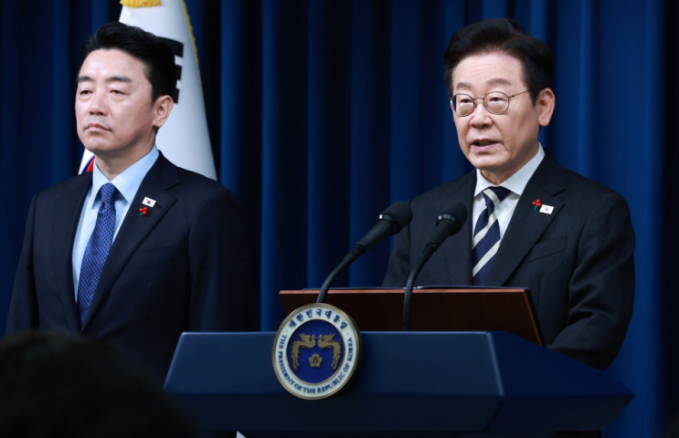 대통령 "12·3 <b>비상계엄</b> 법정공휴일로 정해야…대한<b>국민</b>은... 