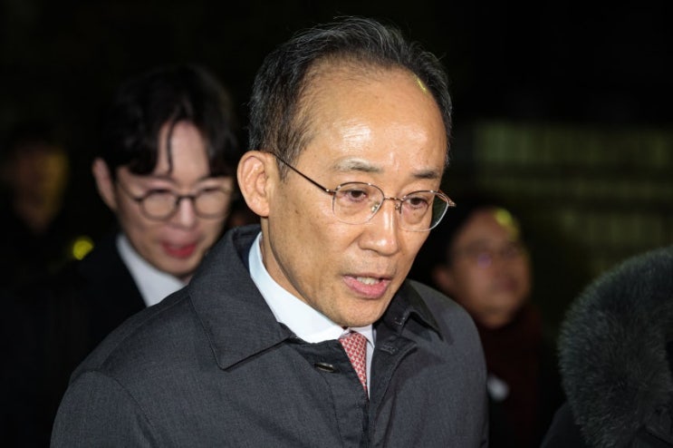 “<b>추경호</b> 구속영장 기각…<b>내란특검</b> vs 국민의힘 전 원내대표... 