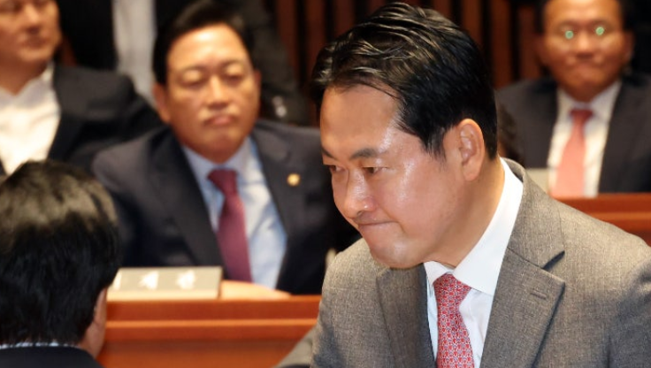 <b>장동혁</b>, 불법<b>계엄 사과 거부</b>…"의회폭거에 맞서기 위한 <b>계엄</b>... 