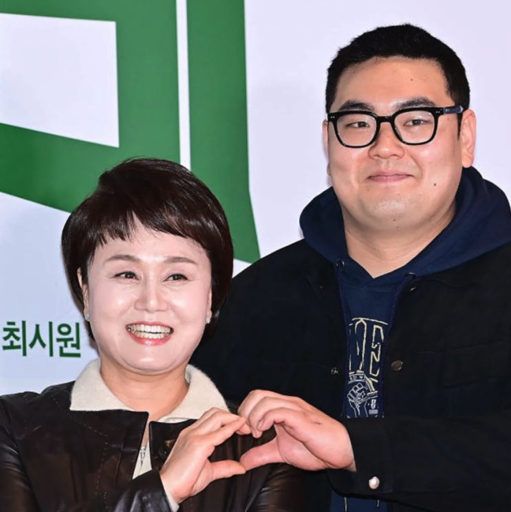 <b>이경실 아들</b> 손보승, 군 복무 중 <b>쇼핑몰</b> 운영 논란…결국 <b>폐업</b>... 