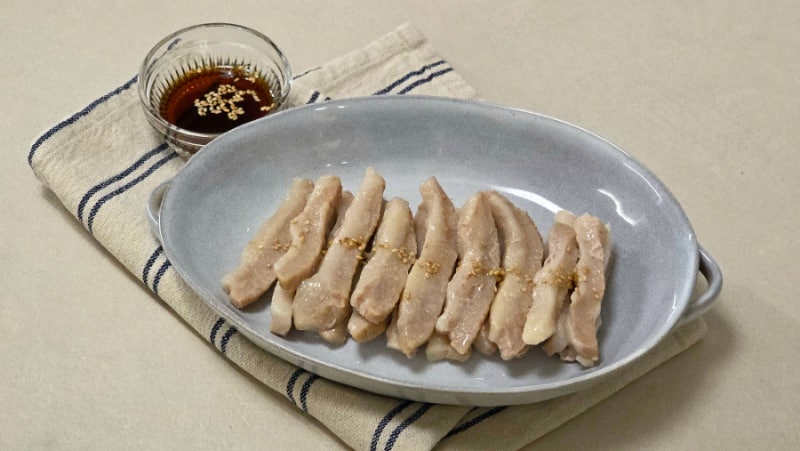 김장김치랑 찰떡! 무수분 항정살 수육