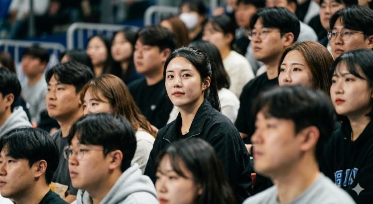  이다영, 마스크 벗고 V-리그 등장: 남동생 '이재현(현대캐피탈)' 응원과 싸늘한 여론