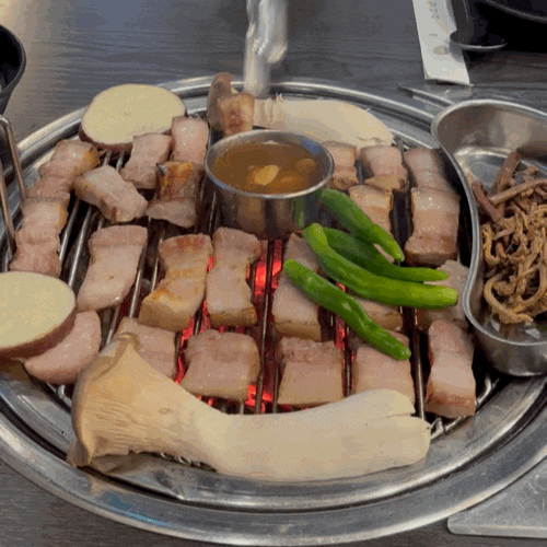  [명일동 맛집] 아름다운제주돈 명일점 - 연탄 초벌 흑돼지의 정석! 제주도 안 가도 되는 맛집!