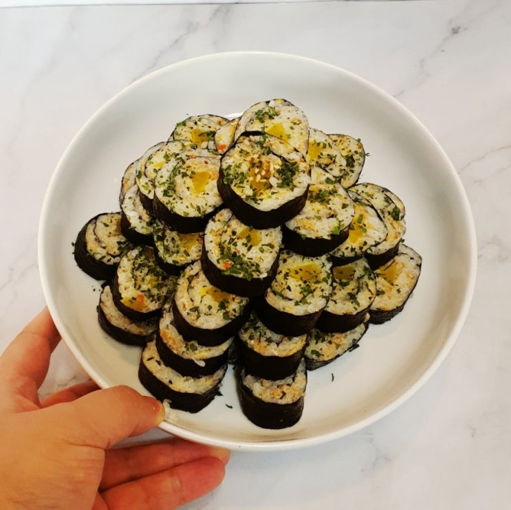  유부김밥 만드는 법 유부초밥 키트로 초간단 완성하는 별미 김밥 레시피