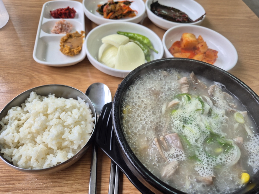 숙이네국밥 사진 6