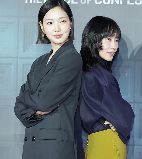 “의상 합의 없었나...?” 최근 난리 난 김고은 vs 전도연, 극과극 코디·헤어 논란