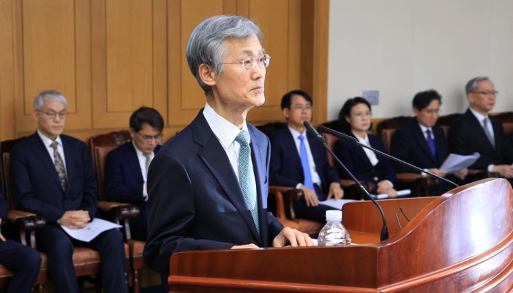 [속보] '<b>내란재판부</b>' <b>위헌성</b> 크다, 전국 법원장 43명 회의