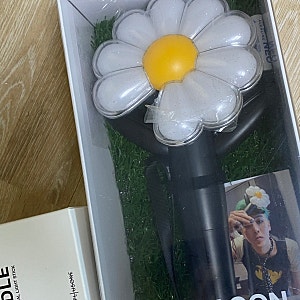 GD 지드래곤 데이지봉 응원봉, 크래들 실물이 더 예뻐! 구매 후기와 추천 포인트