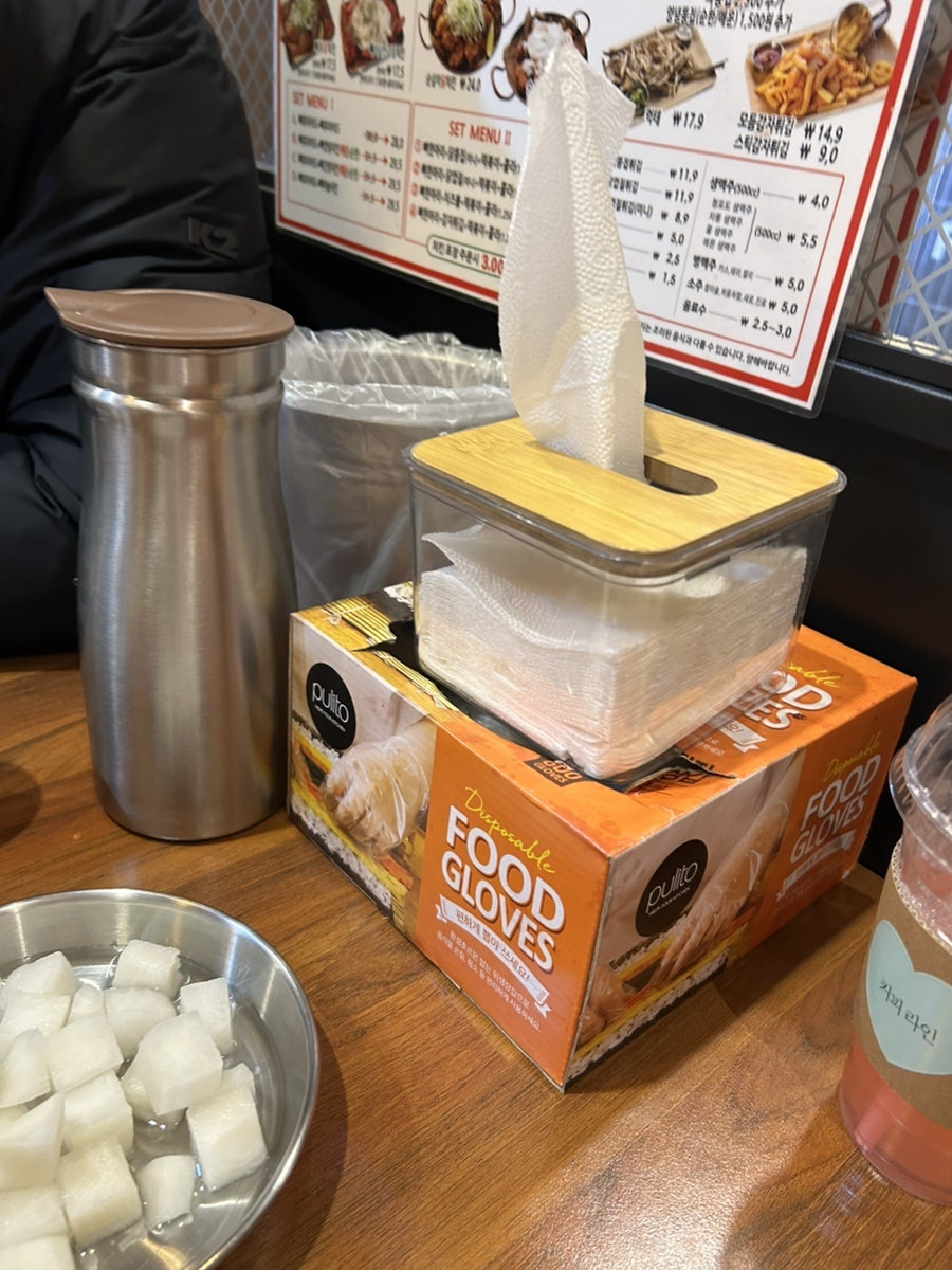 야들리애치킨 안산월피점 사진 3