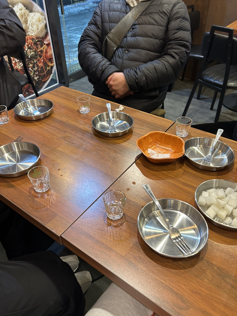 야들리애치킨 안산월피점 사진 4