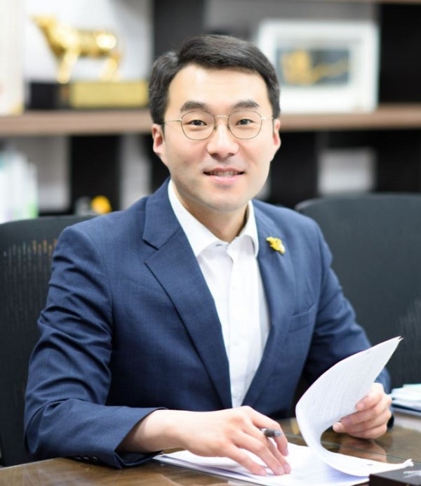 김남국 비서관 프로필 나이 학력 경력 인사청탁·가상화폐 논란 총정리