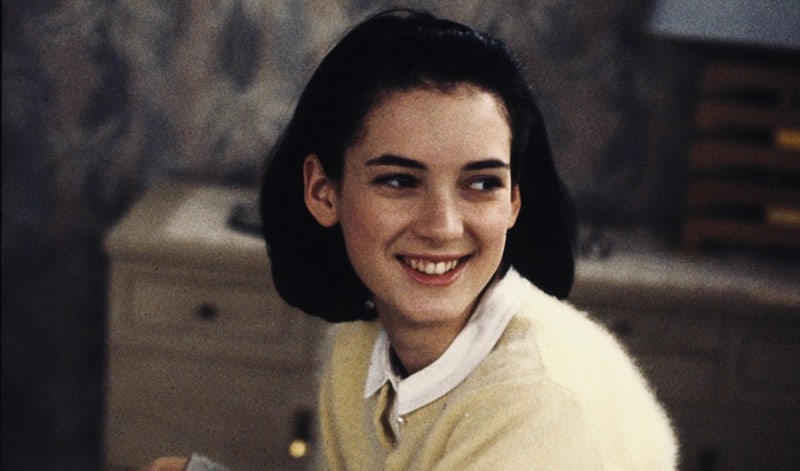 위노나 라이더(Winona Ryder)는 90년대의 수렁같은 터널로부터 언제쯤 벗어날까?.