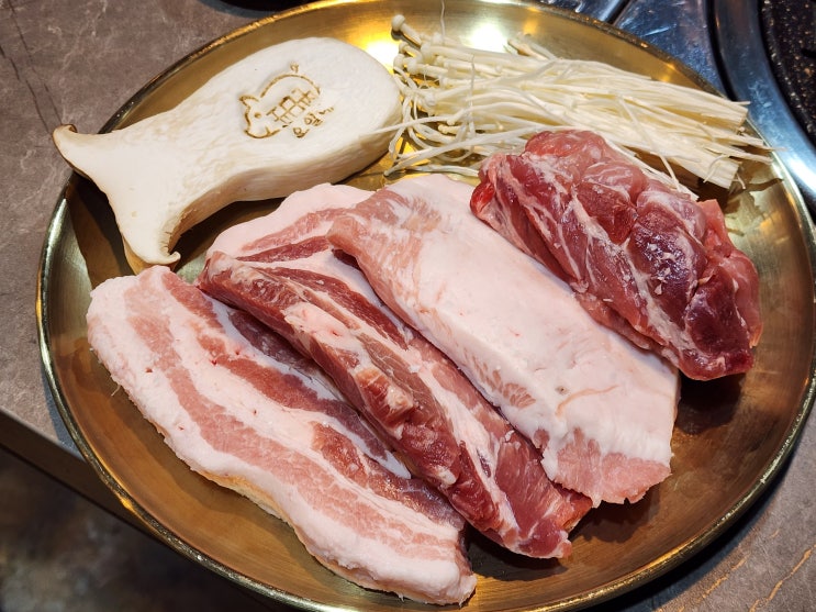  건대 고기집 한판 세트로 배불렀던, 오일내 건대점