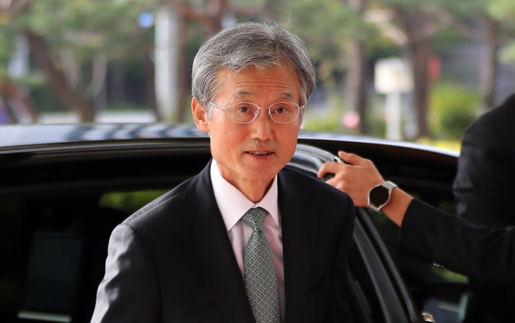 <b>조희대</b> 대<b>법원장</b>, <b>내란</b>전담<b>재판부</b> 설립 논의 본격화