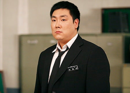 <b>조진웅</b> ‘<b>소년범</b>’ <b>의혹 인정</b>… 성폭행 의혹은 부인