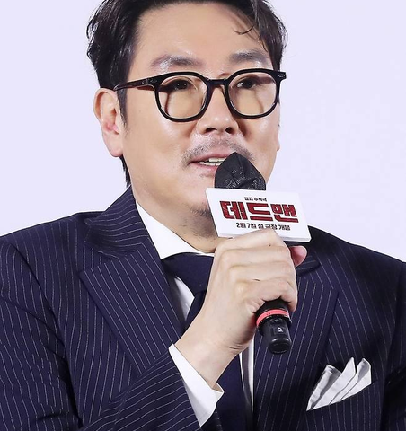 <b>조진웅</b>, 불명예 <b>은퇴 선언</b>…과거와의 끝내기