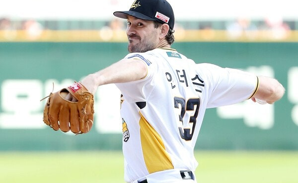 KBO 역수출 신화, 드류 <b>앤더슨 디트로이트</b>와 <b>계약</b> 체결