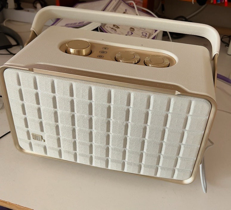 세련된 디자인 JBL Authentics300 블루투스 스피커 베이스 쿵쿵 조절가능 솔직리뷰