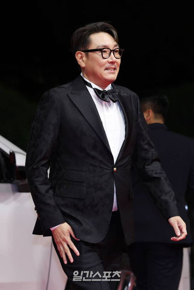 조진웅, 내레이션 참여 ‘갱단과의 전쟁’서도 삭제되나…“적절한 조치 취할 예정”
