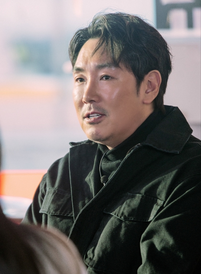 배우 <b>조진웅</b> 과거 <b>소년범 의혹 인정</b>, 성폭행 부인 공식입장 및... 