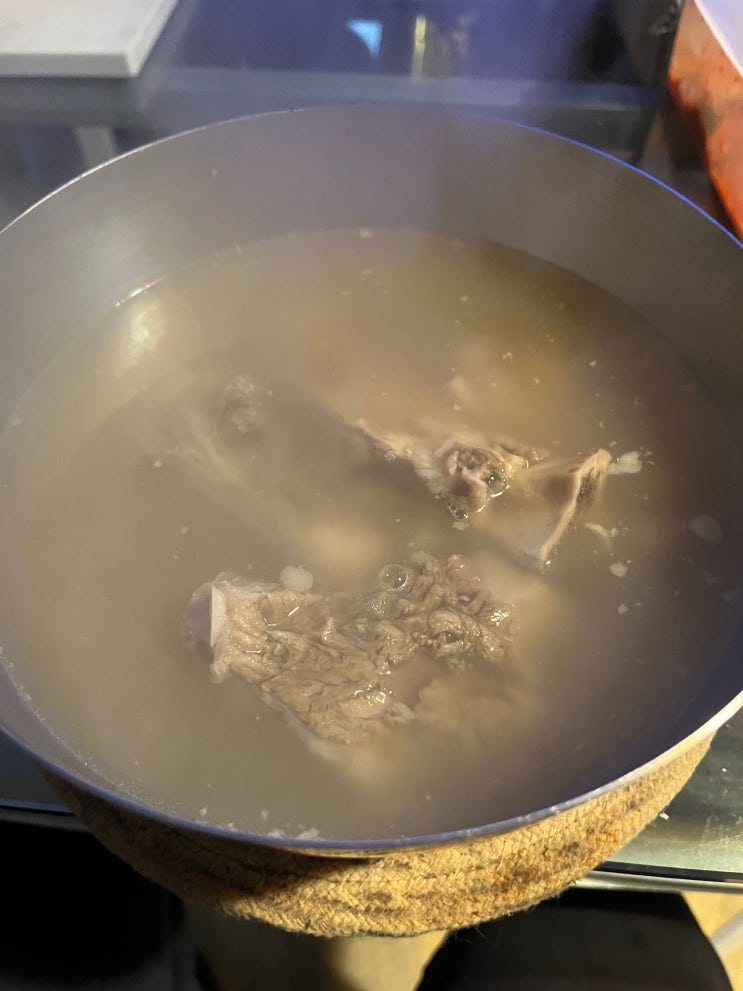  [마켓컬리] 소반옥 왕갈비탕, 갈비는 맛있고 국물은 평범하다