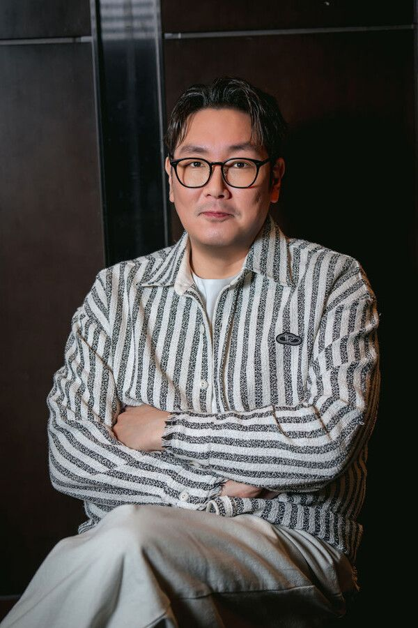  "소년범 조진웅, 생매장 시도 맞서야"…옹호론