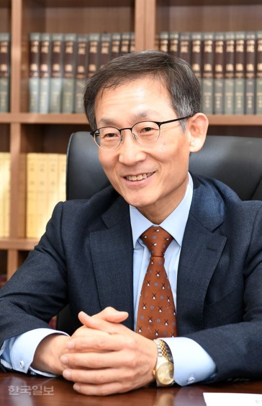 <b>감사원장 후보자</b> <b>김호철</b> 변호사 프로필 고향 학력, 민변 회장... 