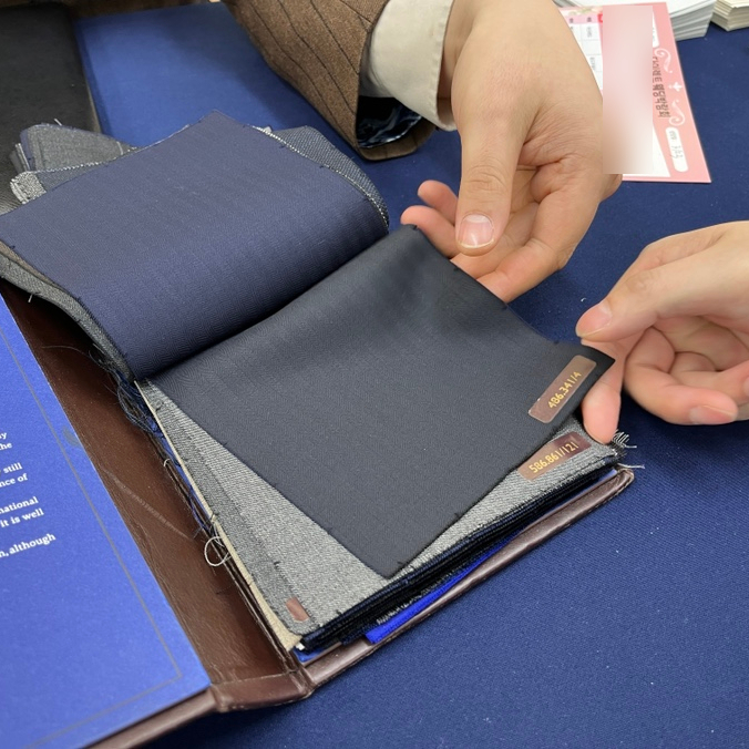  다이렉트박람회 포튼가먼트 인천 맞춤 예복 원단 상담