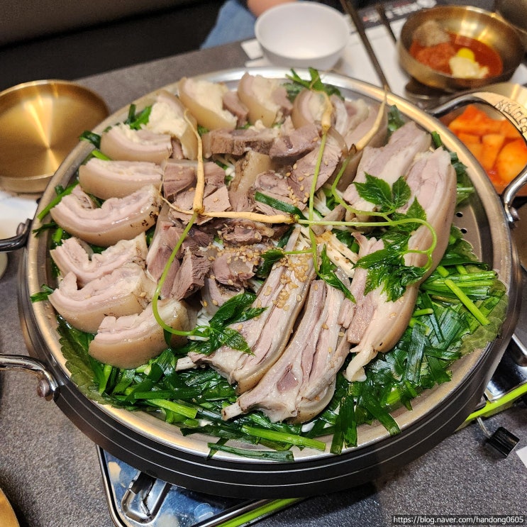  [여의도/국회의사당역] 향촌흑염소 - 흑염소 요리에 막걸리 무한리필?! 몸보신하러 갑시다!