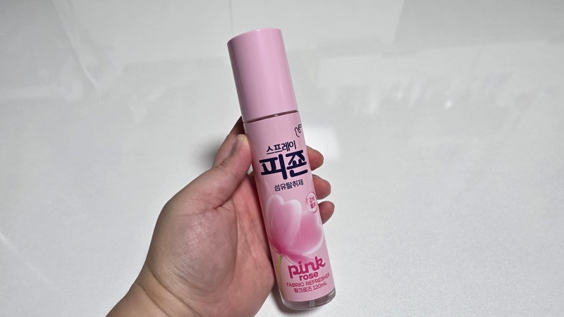 냄새제거 스프레이피죤 섬유탈취제 핑크