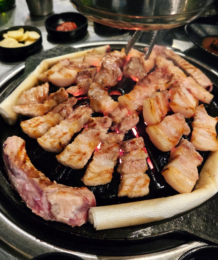  [천안 두정동] 돼지고기 맛집 돼지야 | 통삼겹 생갈비 내돈내산 후기 | 평일 웨이팅