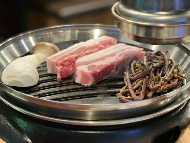  도룡동 하우스디어반맛집 가족모임에도 좋은 고기집 고반 / 근본모둠