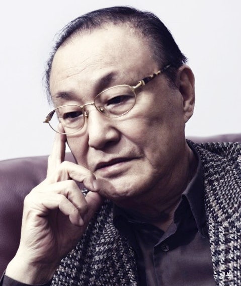 <b>윤일봉 별세</b> 한국 영화 전설 사망 더 안타까운 이유? 엄태웅... 