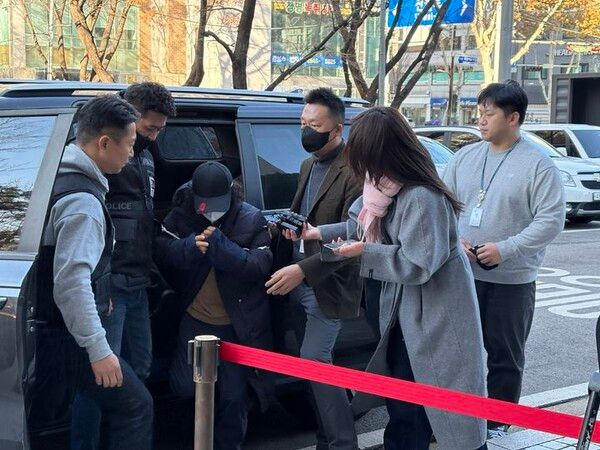  남편 살해한 60대 여성 구속심사 마쳐…질문엔 '묵묵부답'(종합)