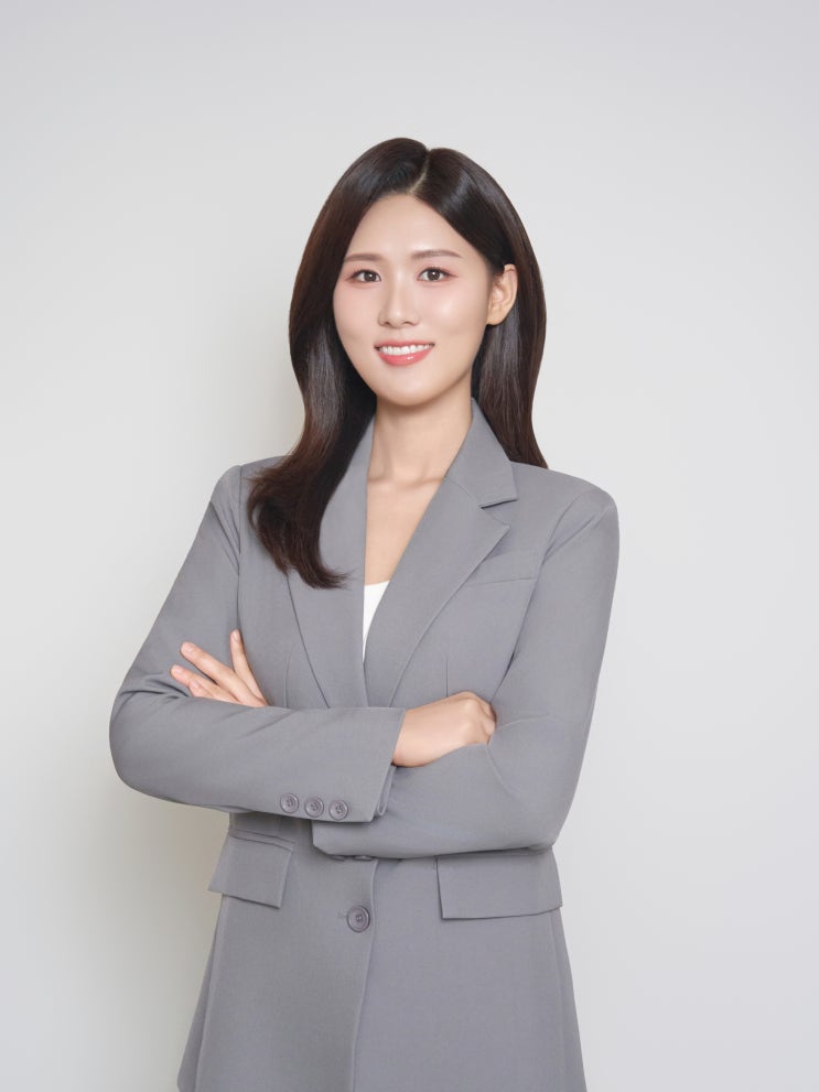  강남 증명사진 잘하는 곳 로그빈에서 헤어메이크업 까지 한번에! 취업 프로필사진 찍은 후기