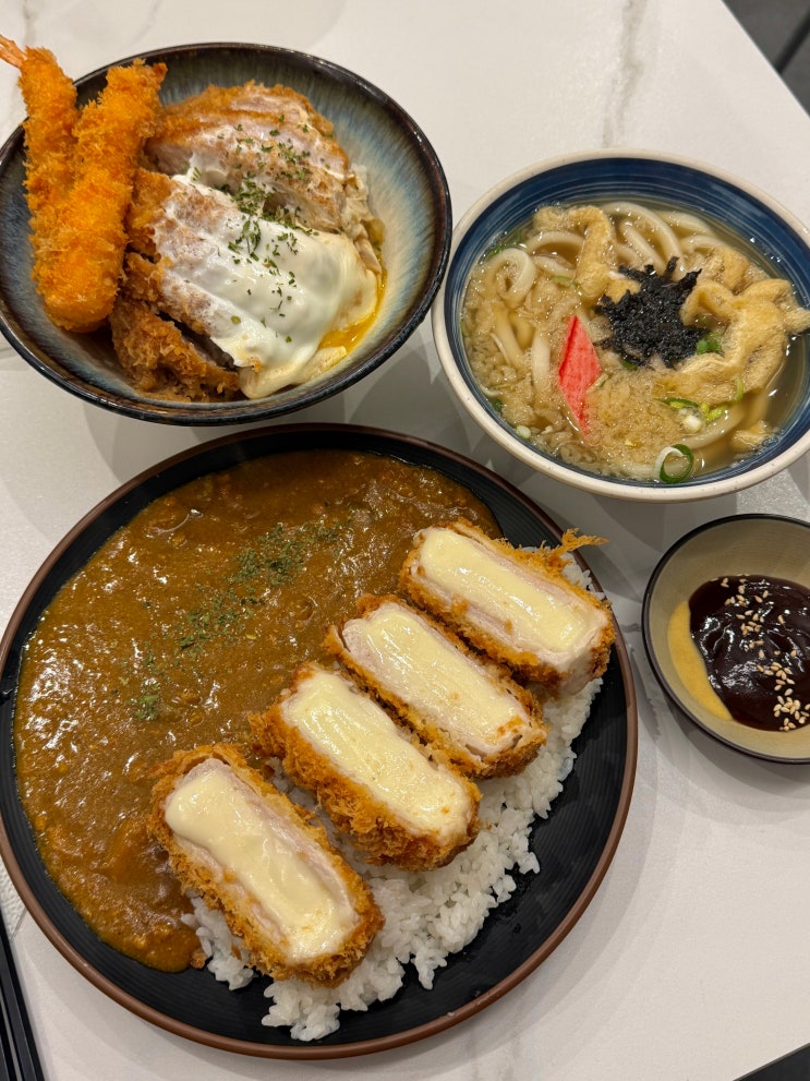  회기역  맛집 춘하추우동 가성비 좋은 혼밥 점심 돈까스 식당 추천