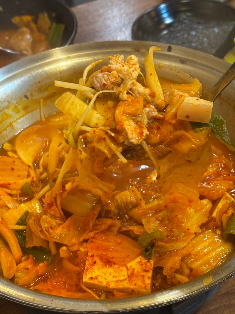 [맛집/부천] 김치찌개 먹으러 간 옥길 맛집 '배부장찌개 부천옥길점'